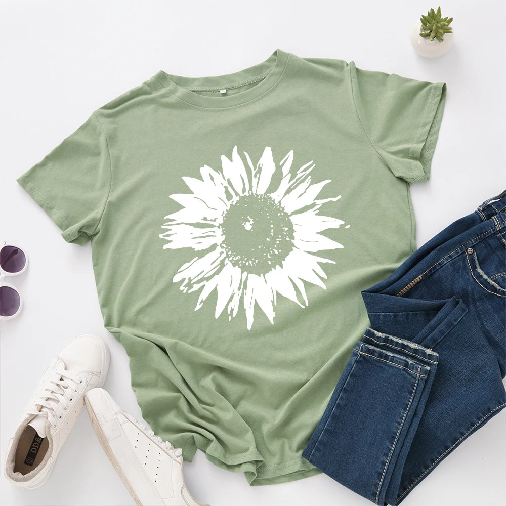 Pretty Woman Curvy Top - T-shirts, Cotton, Short Sleeve, Flower Top