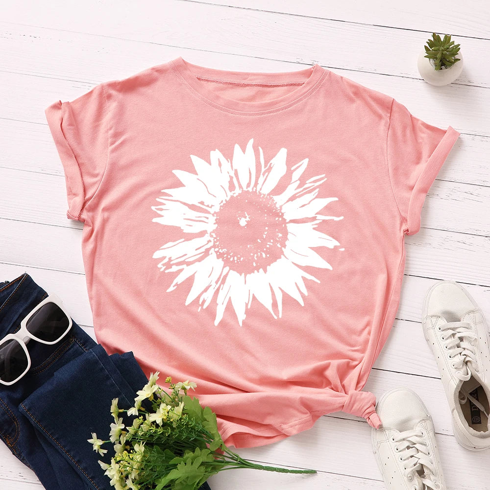 Pretty Woman Curvy Top - T-shirts, Cotton, Short Sleeve, Flower Top