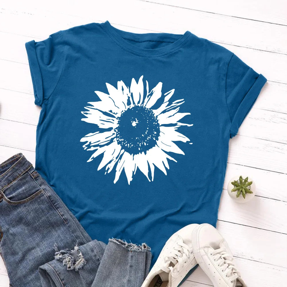 Pretty Woman Curvy Top - T-shirts, Cotton, Short Sleeve, Flower Top